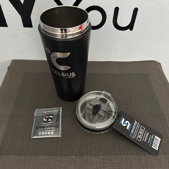 NWT Celsius 26oz Hot/Cold Tumbler - Picture 2 of 13